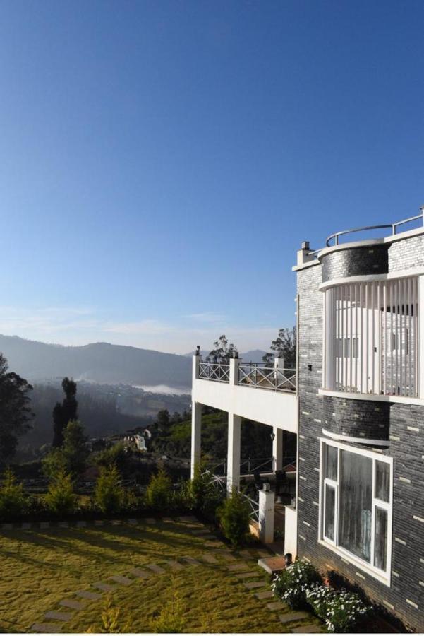 Homestay Orchard Valley View