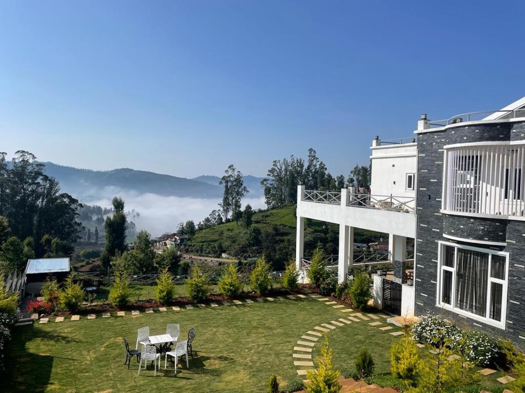 Homestay Orchard Valley View