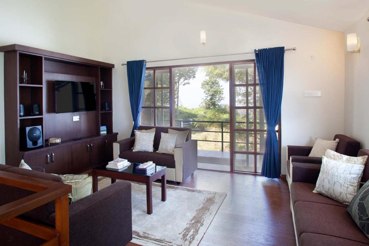 Villa Stayvista At Misty Oaks With Breakfast Ooty