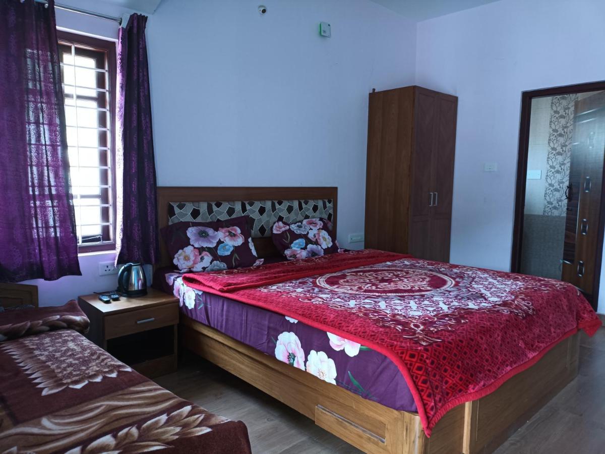 Homestay Karpagam Residency *