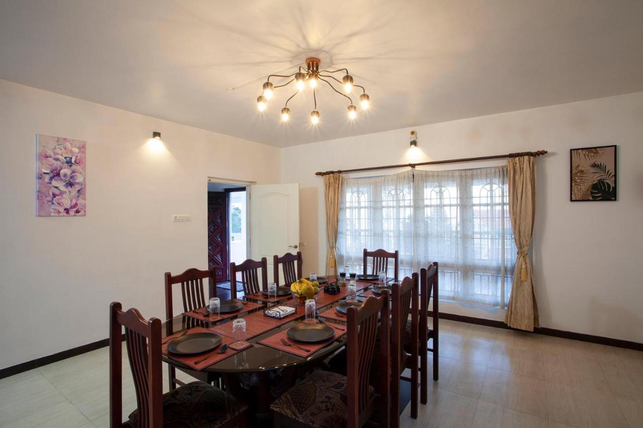 Villa Stayvista At Peak Point With Breakfast