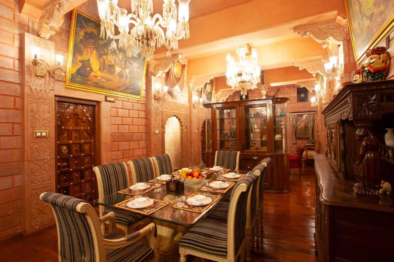 Villa Stayvista At Pink Palace Rajasthani Decor *