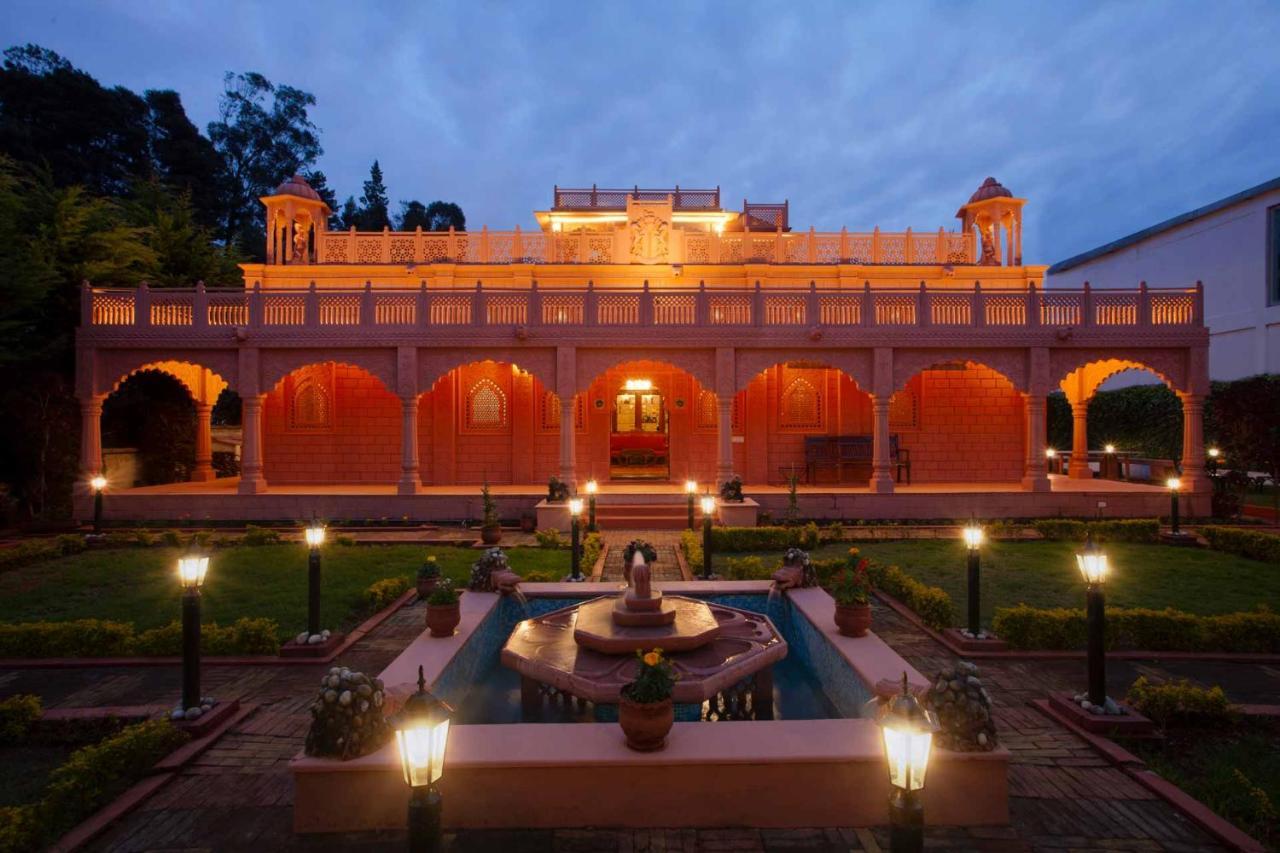 Villa Stayvista At Pink Palace Rajasthani Decor Ooty