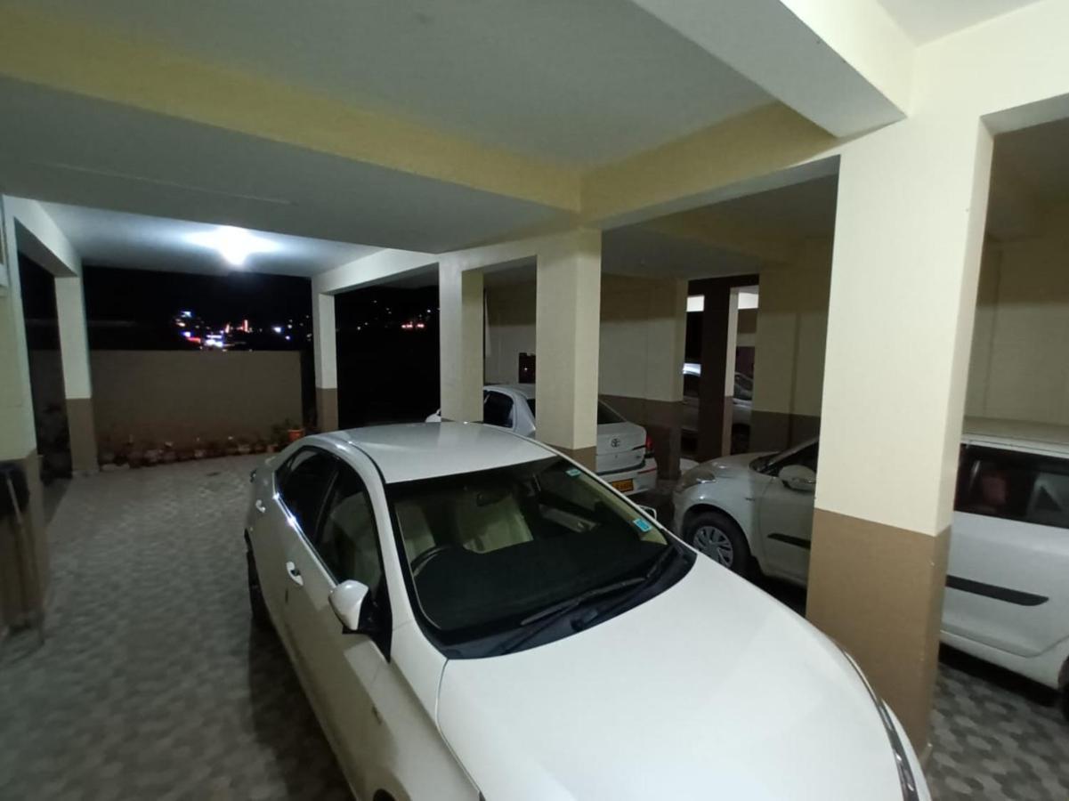 Homestay Karpagam Residency *