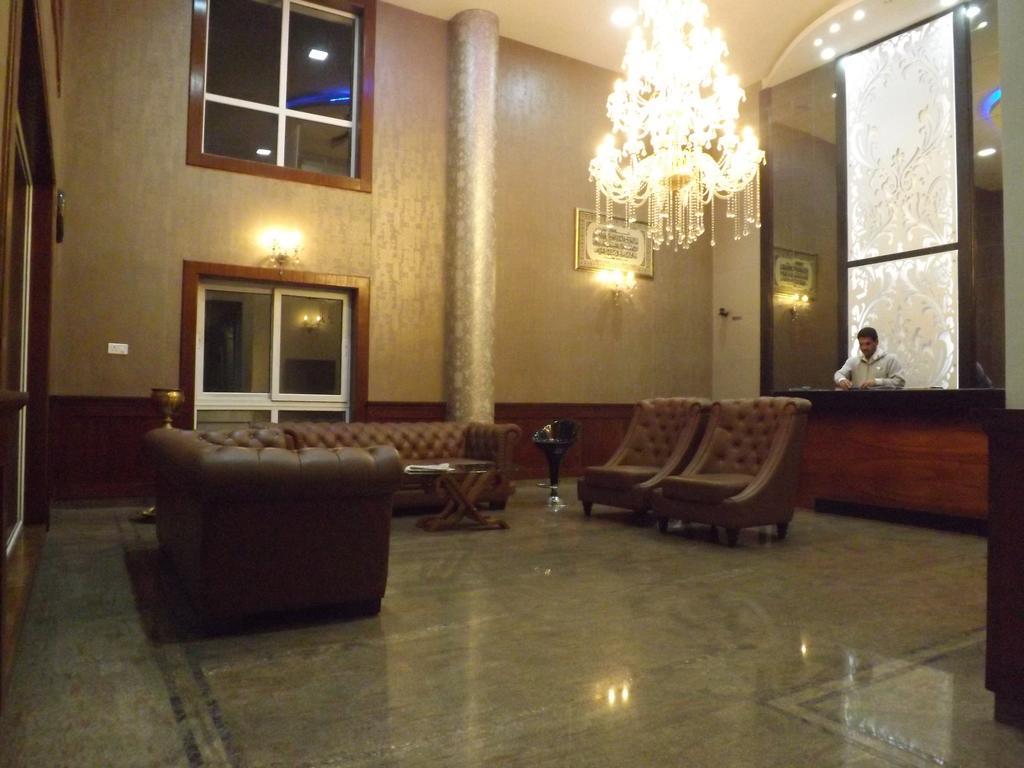 The Majestic Crown Hotel