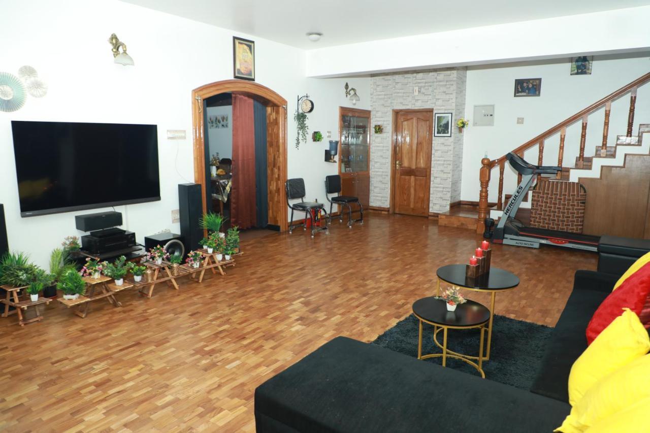 Homestay Pine Hood Ooty