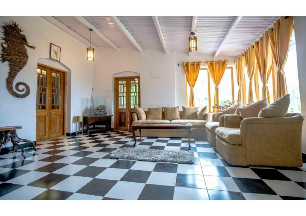 Villa Evora *