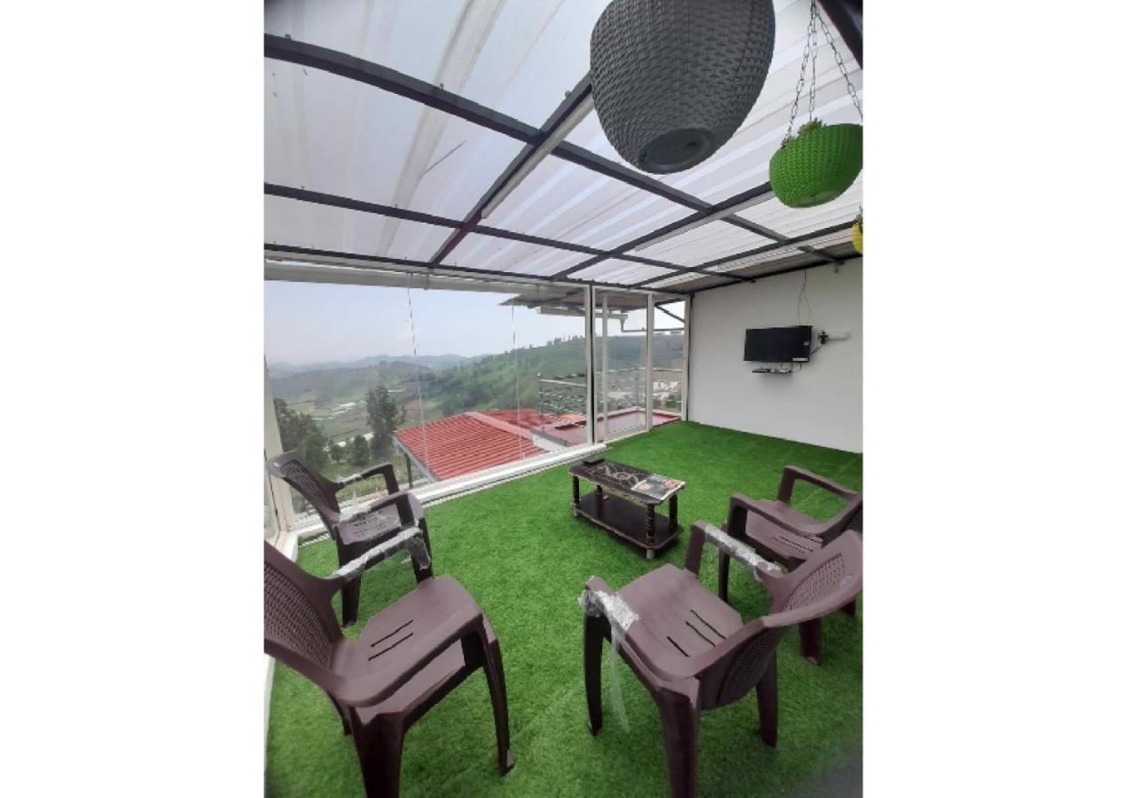 Le Jardin Glass House Villa *