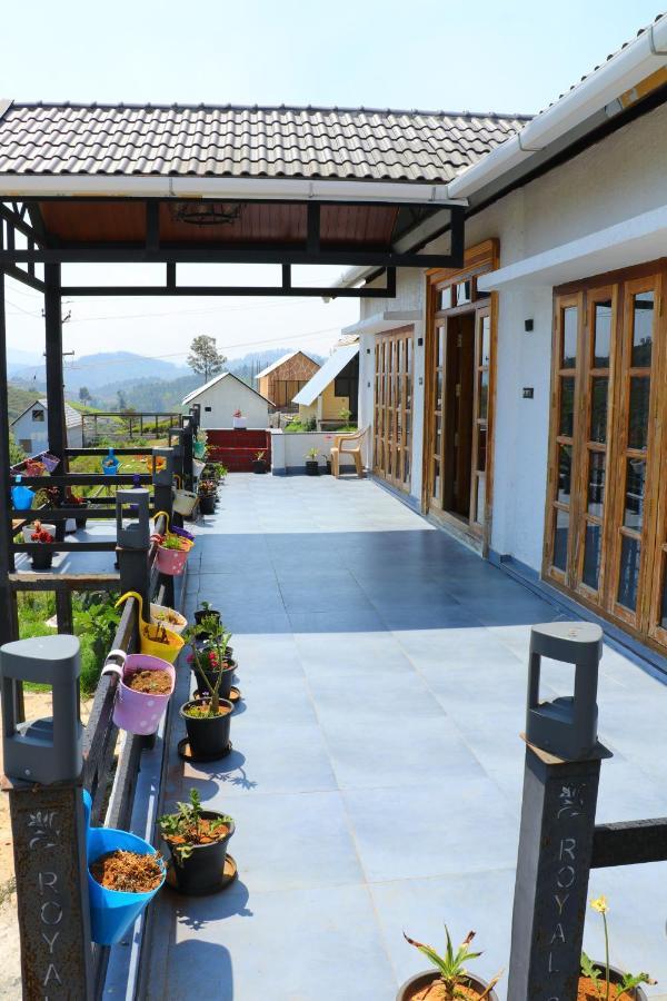 The Frame Resort