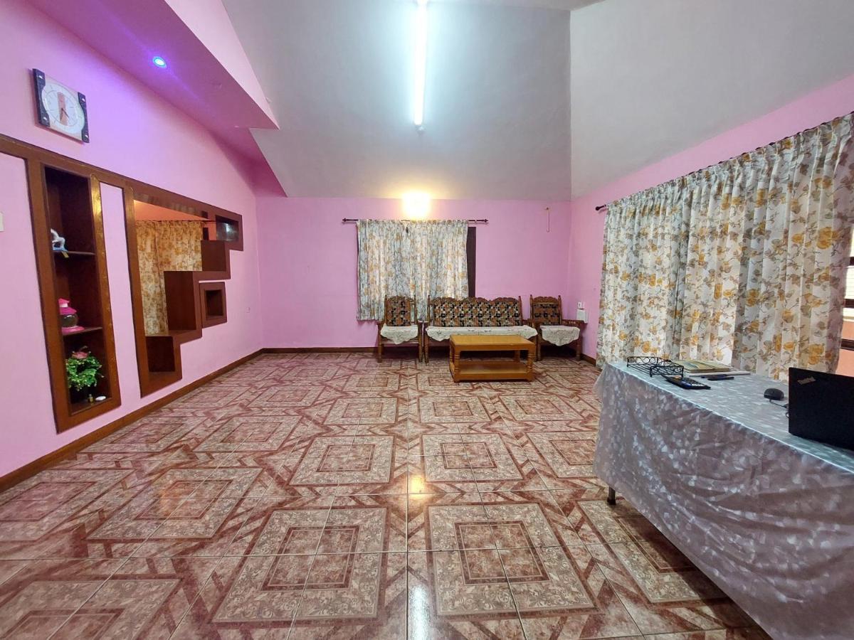 Trios Staycation Lodge Ooty