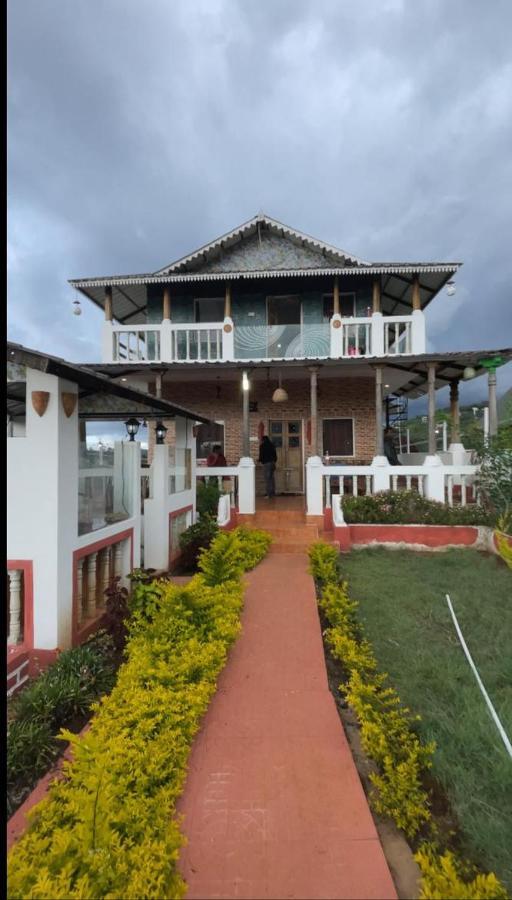 Villa Sandiago 2 Bhk House (adults Only) Ooty
