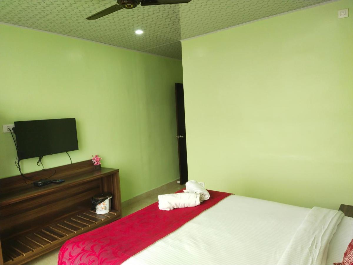 Hotel Blossom Spring Ooty