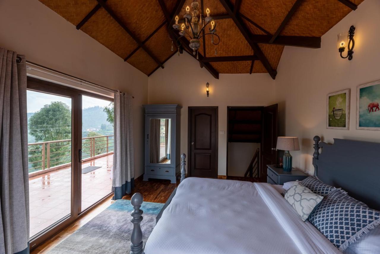 Vente Colline, Luxurious In Coonoor By Roamhome Ooty