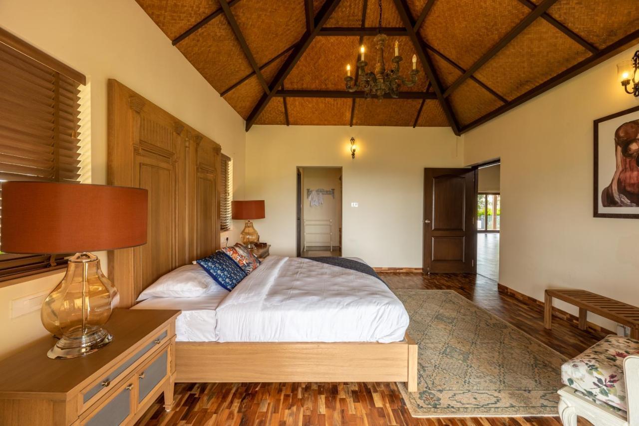 Vente Colline, Luxurious In Coonoor By Roamhome * Ooty