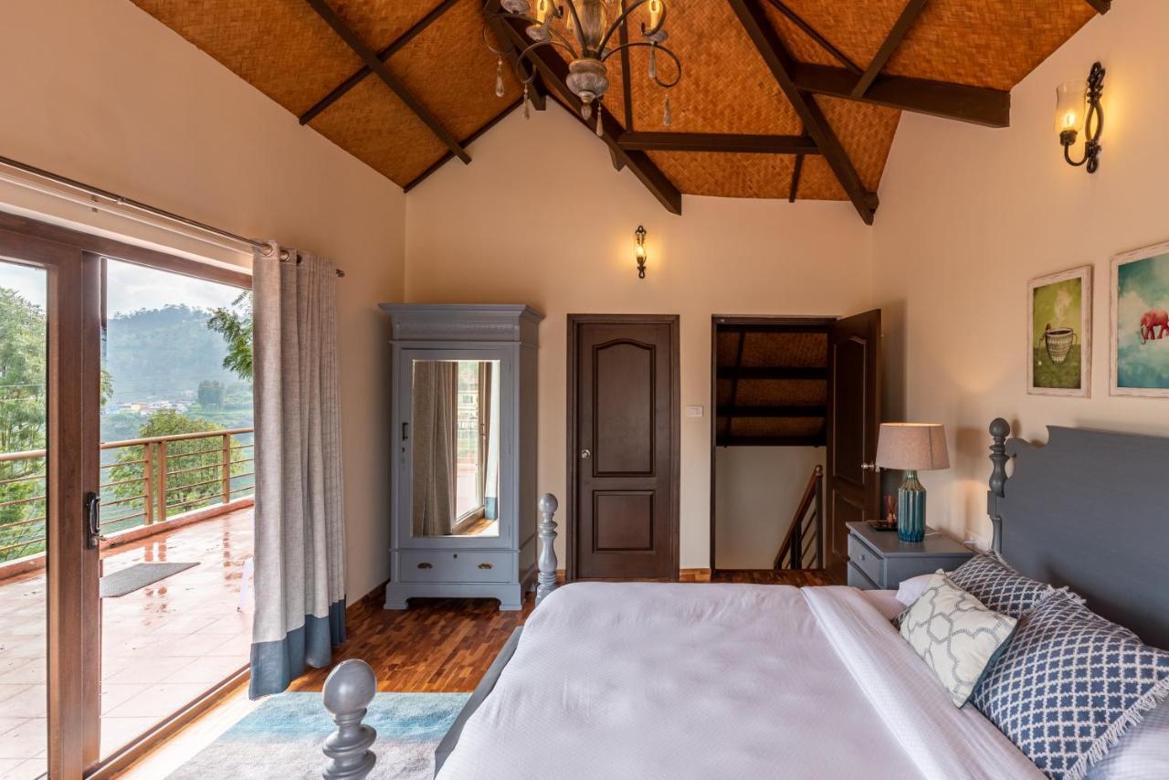 Vente Colline, Luxurious In Coonoor By Roamhome Villa
