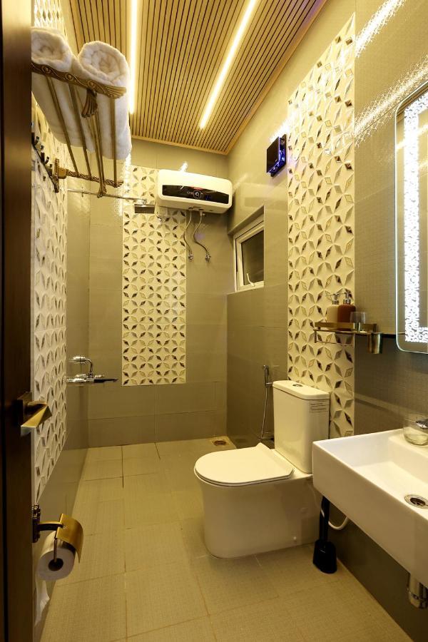Wood Hill Guest house *