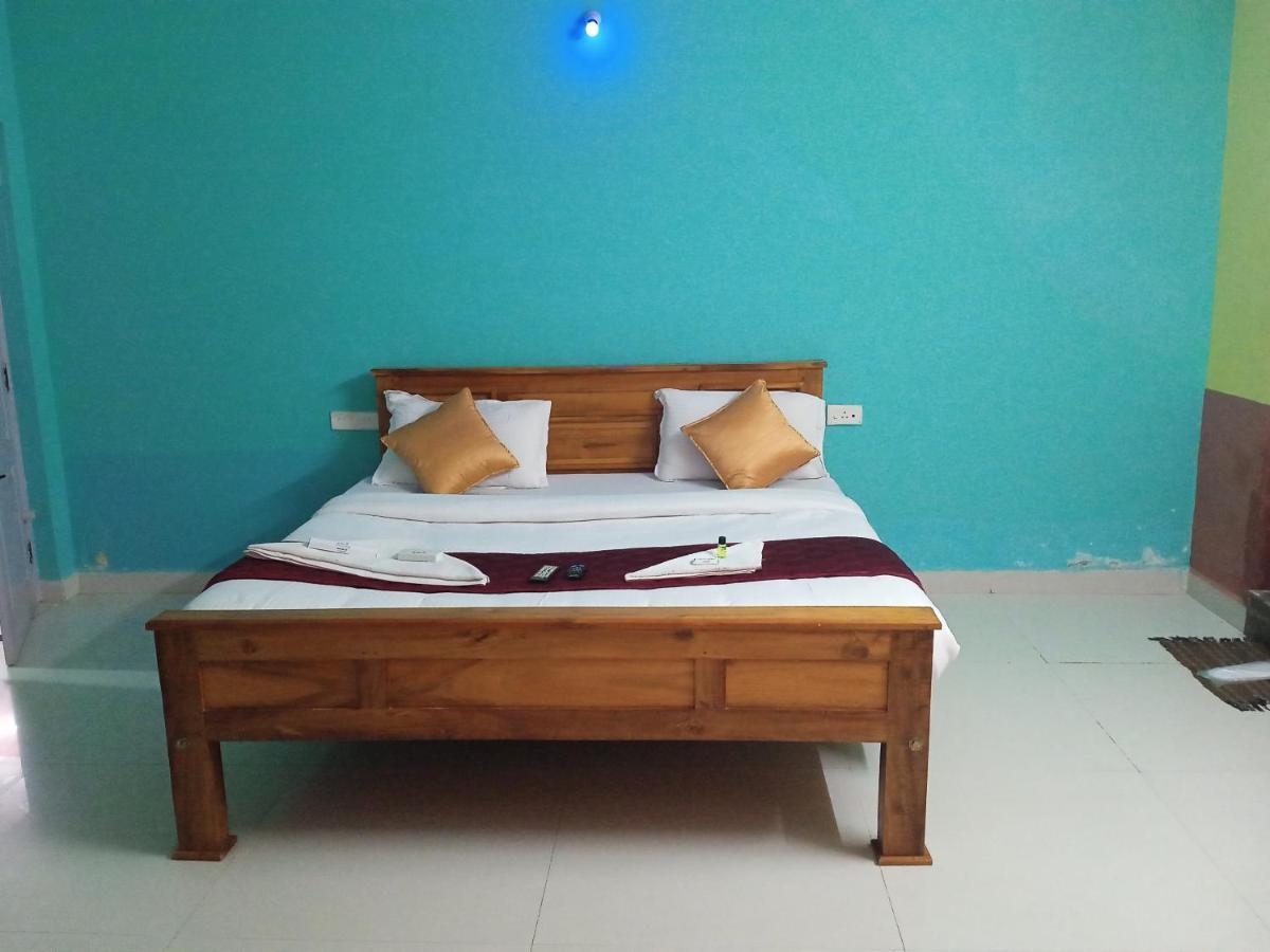 J J Homes Homestay