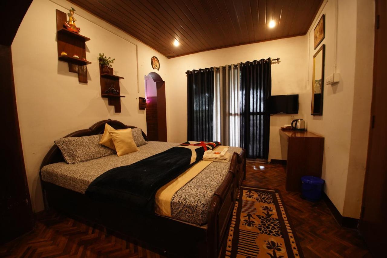 Bed & Breakfast The Casa - Families Only Ooty