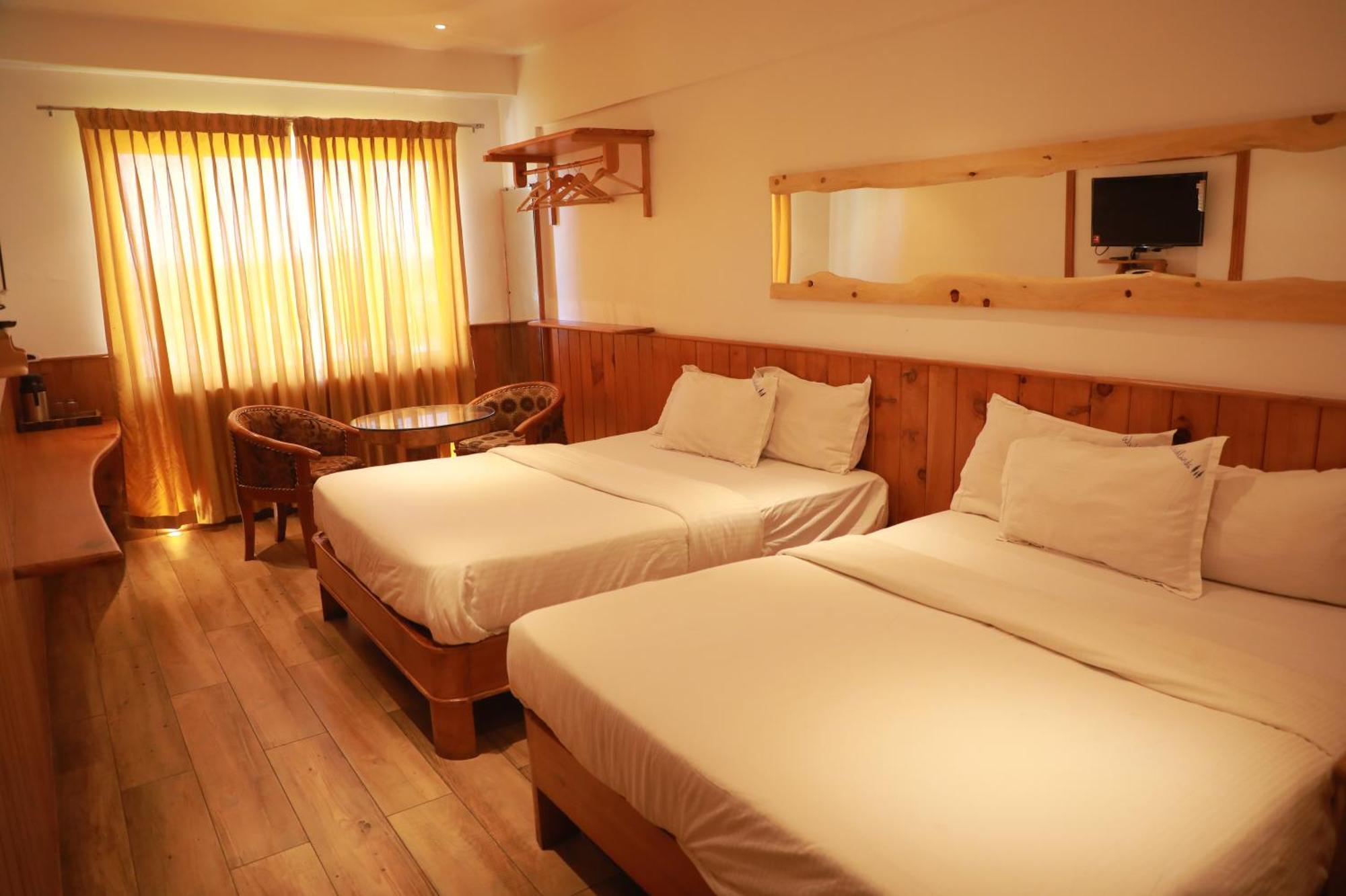 Hotel The Woodlands Residency- Unmarried And Stag Groups Not Allowed 3*
