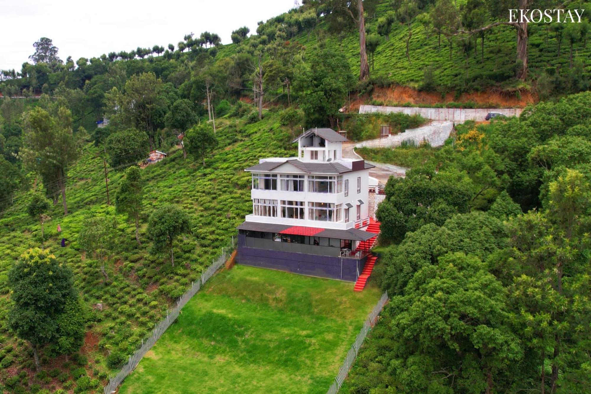 Villa Ekostay I Pearl House I 360 Degrees Tea Estate Ooty
