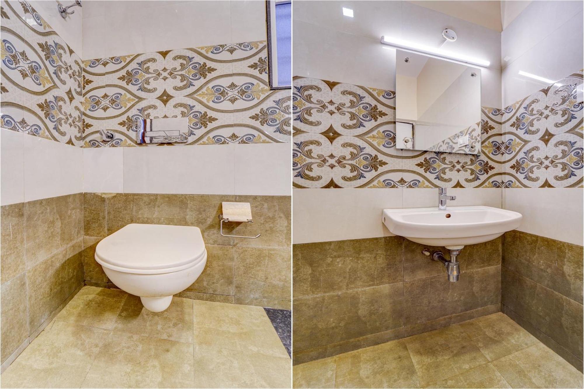Hotel Super Collection O G Silver Srj Thaneesh Residency 4*