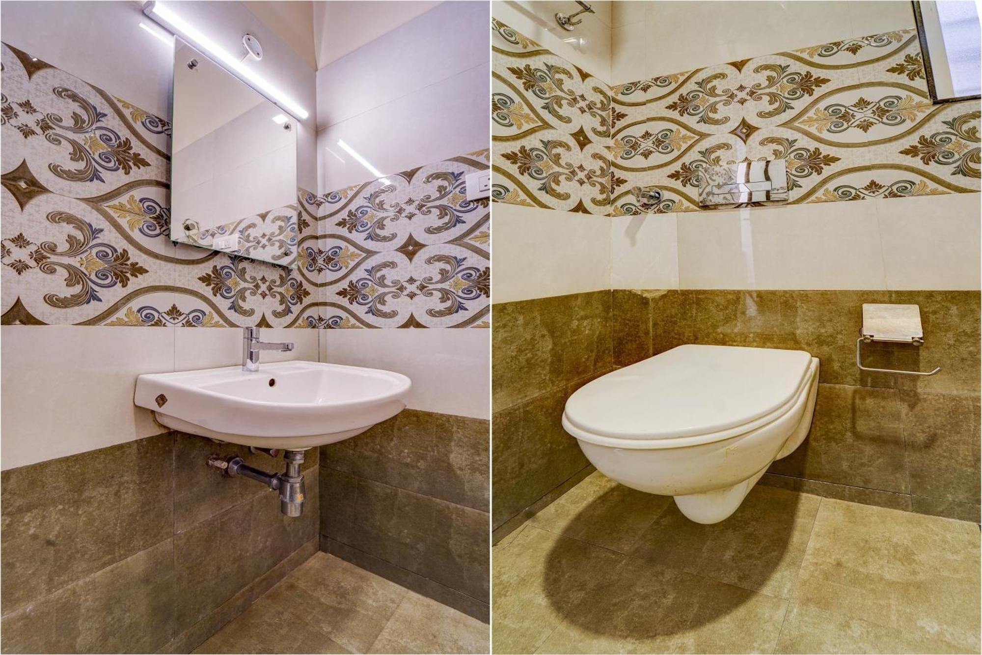Super Collection O G Silver Srj Thaneesh Residency Hotel 4*