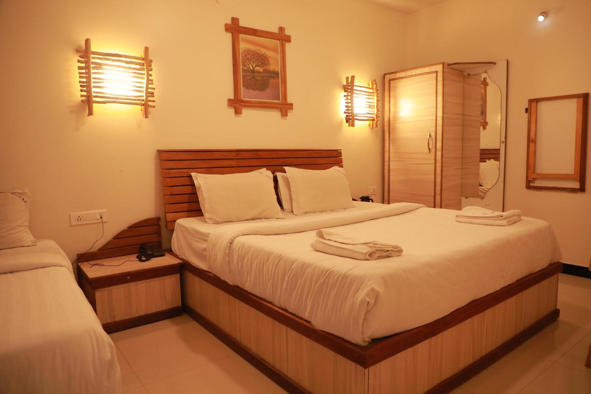 Hotel The Woodlands Residency- Unmarried And Stag Groups Not Allowed 3*