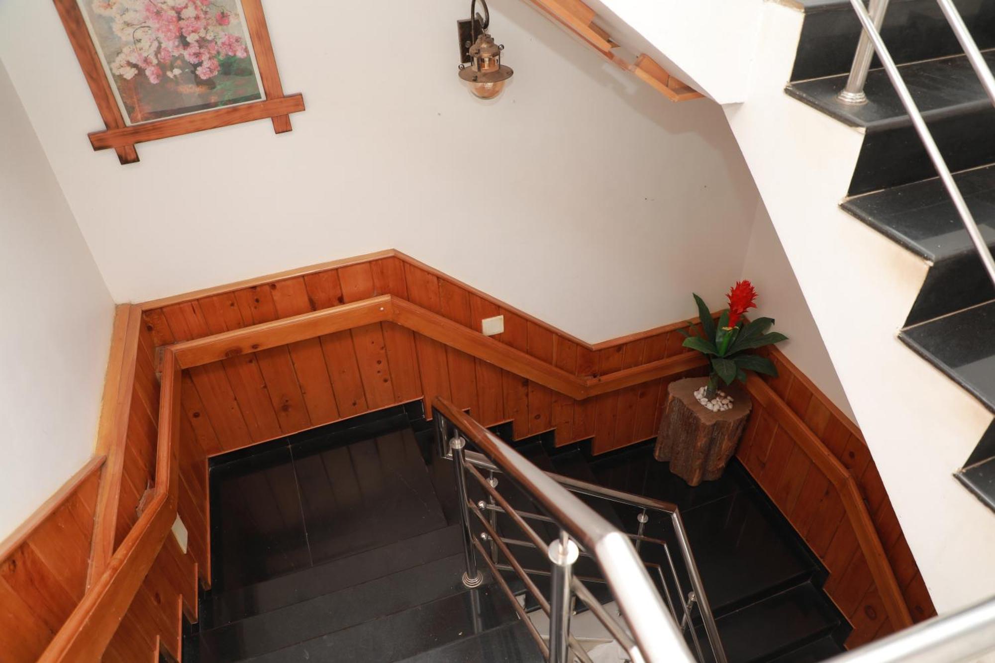 Hotel The Woodlands Residency- Unmarried And Stag Groups Not Allowed 3*