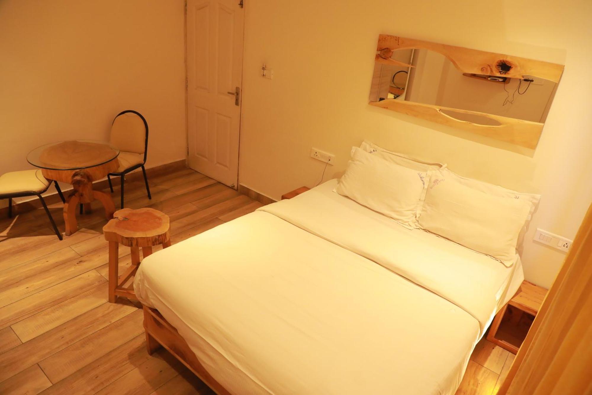 The Woodlands Residency- Unmarried And Stag Groups Not Allowed Hotel Ooty