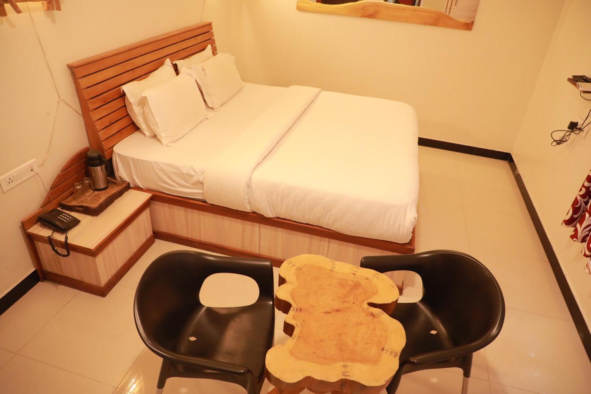 Hotel The Woodlands Residency- Unmarried And Stag Groups Not Allowed 3*