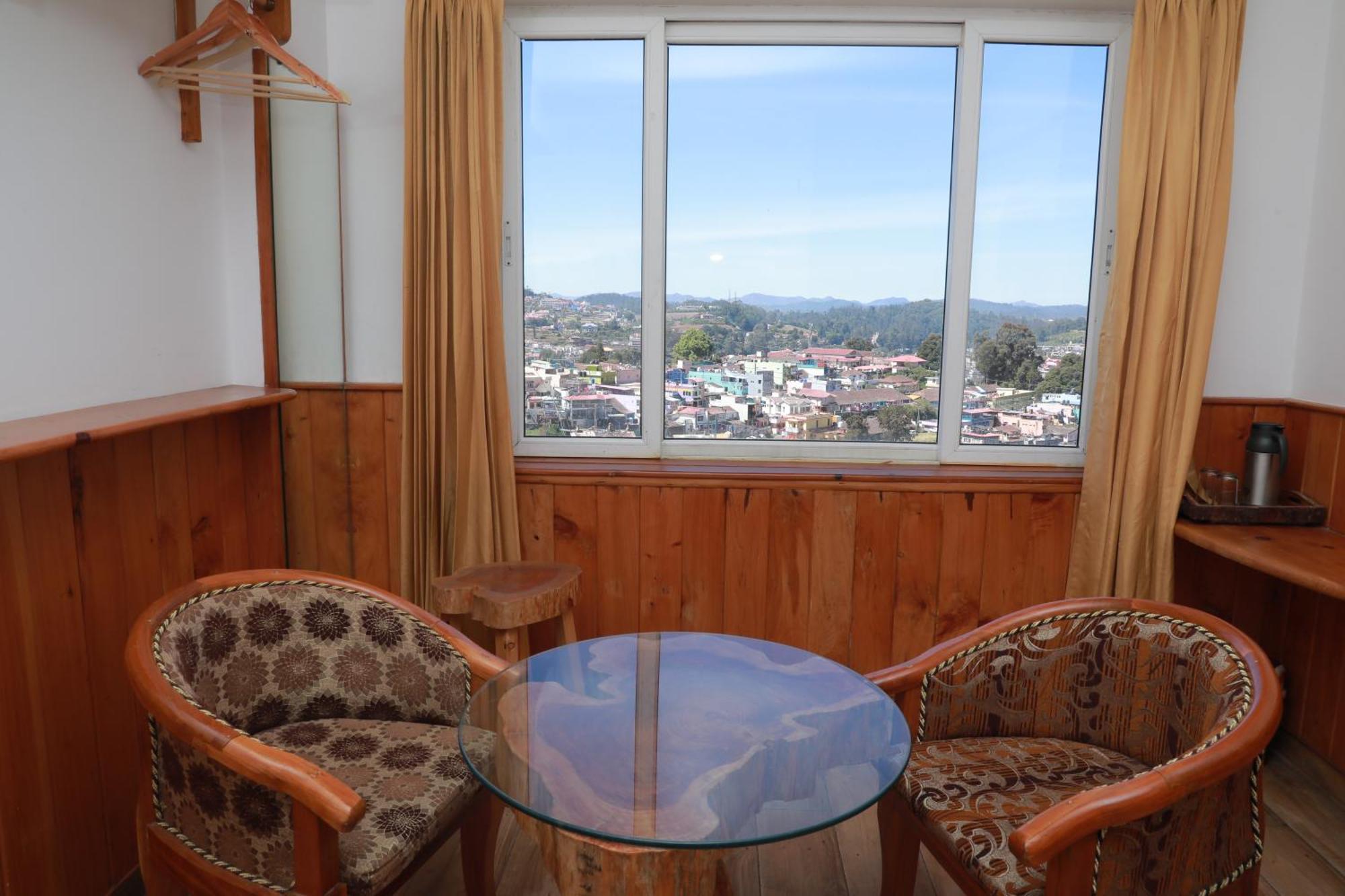 The Woodlands Residency- Unmarried And Stag Groups Not Allowed Hotel