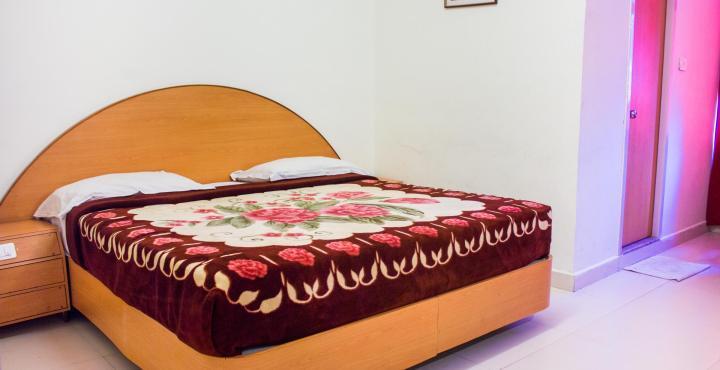 Hotel Vinayaga By Poppys,