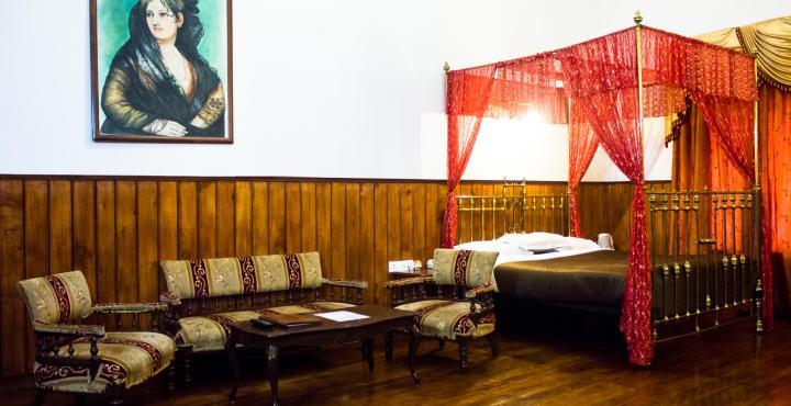 Kluney Manor 3*
