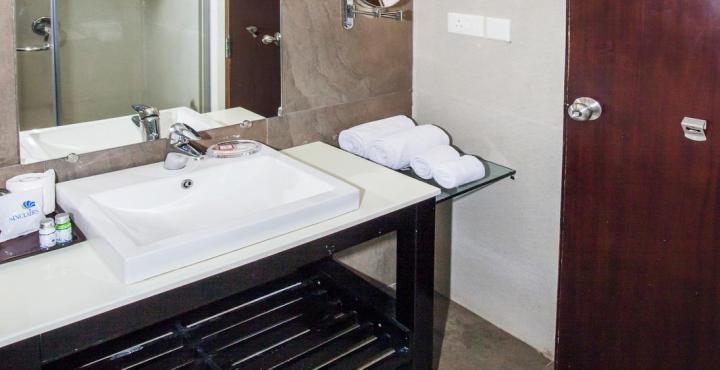Sinclairs Retreat Resort