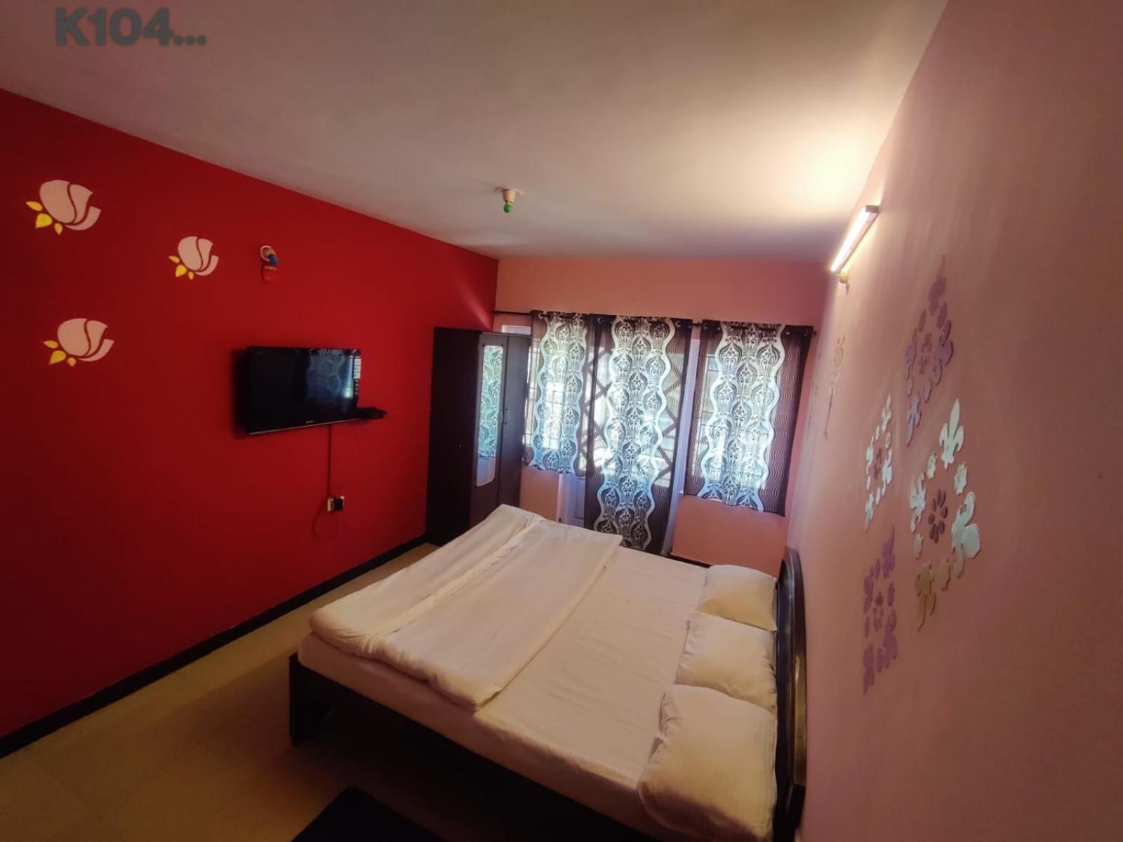 Silver Wood Residency