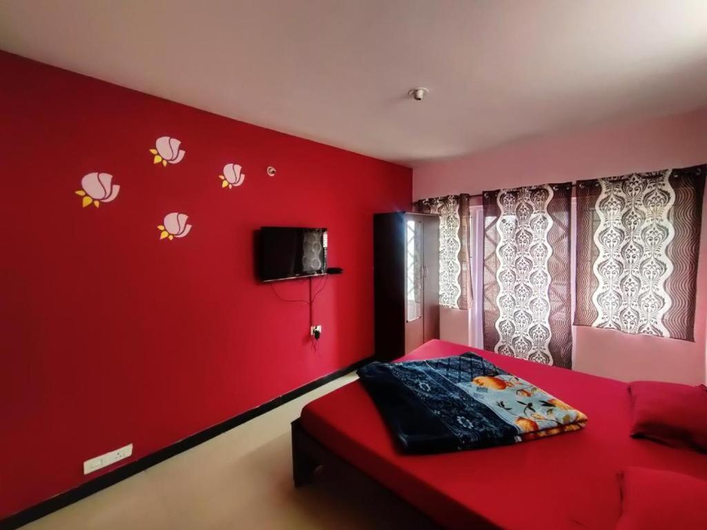 Silver Wood Residency Apartment Ooty