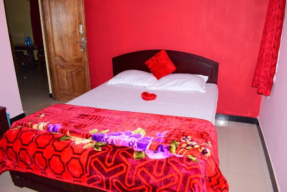 Silver Wood Residency Apartment Ooty