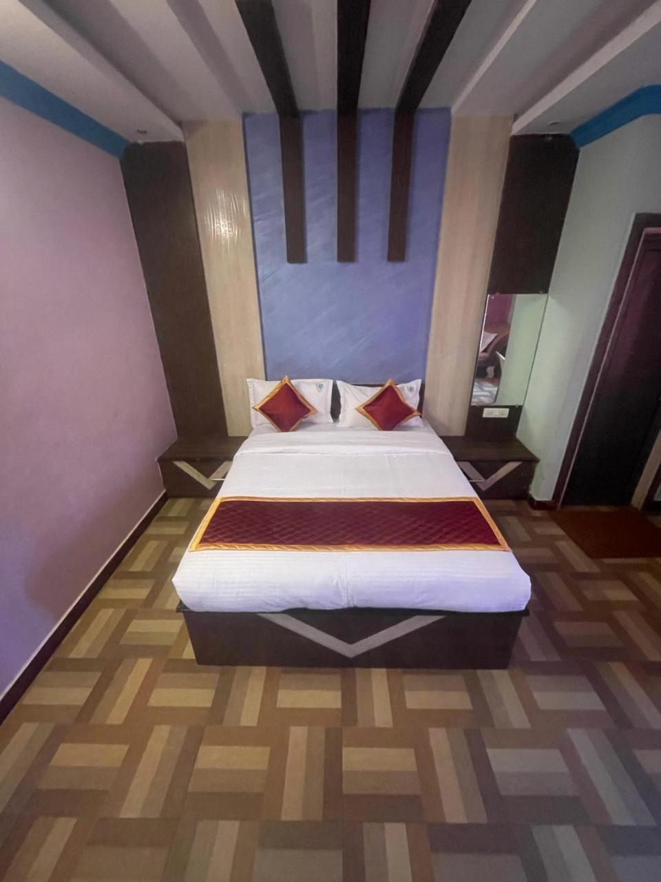 Ooty Vpr Residency *