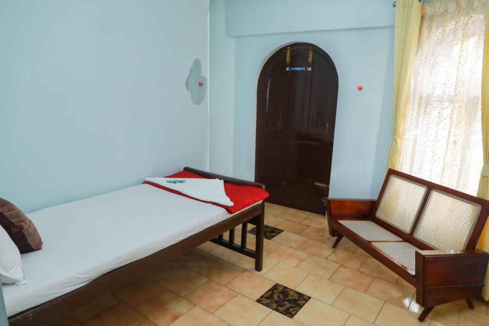 Hotel Bob Leisure