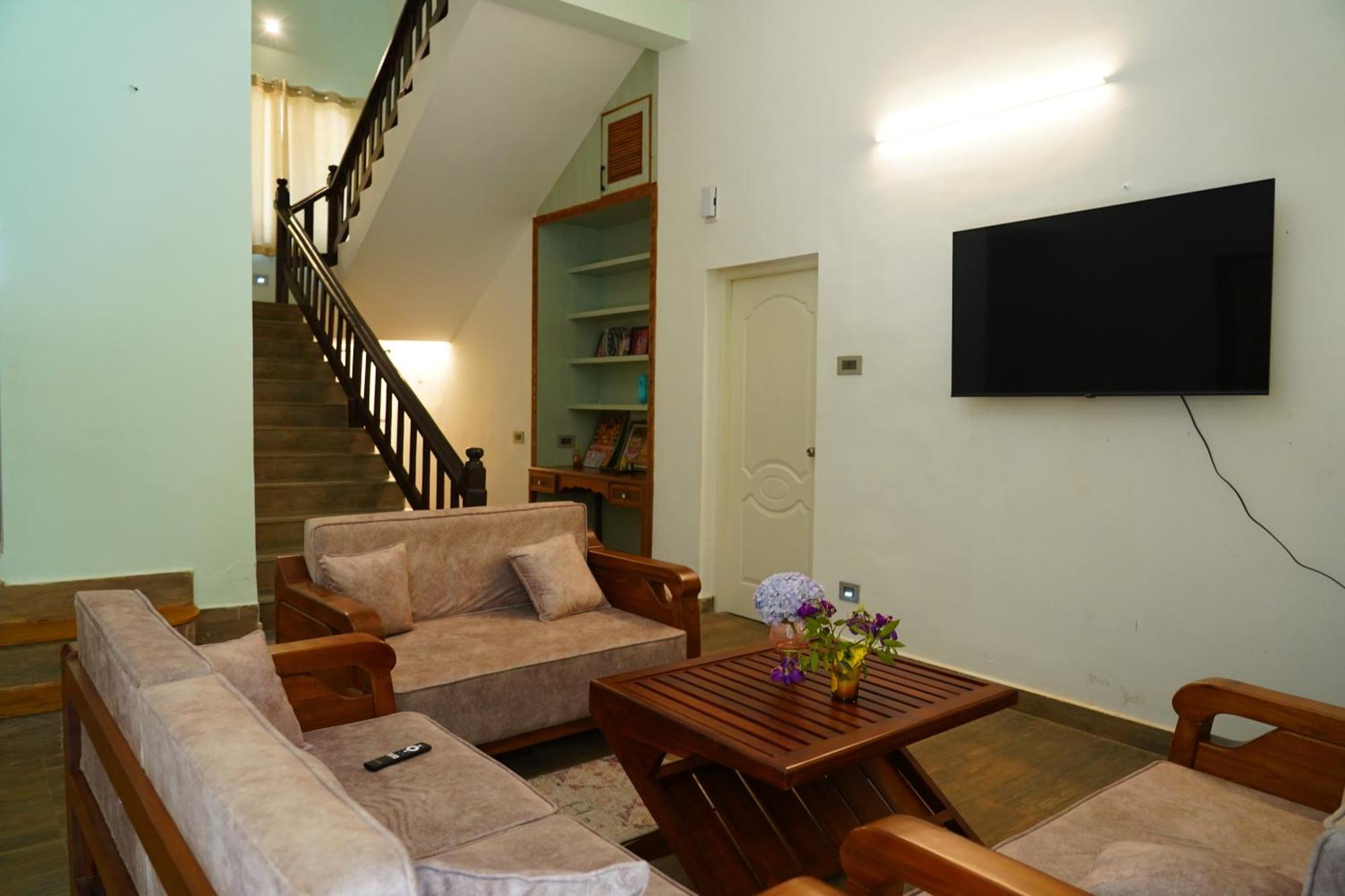 Villa Velvet