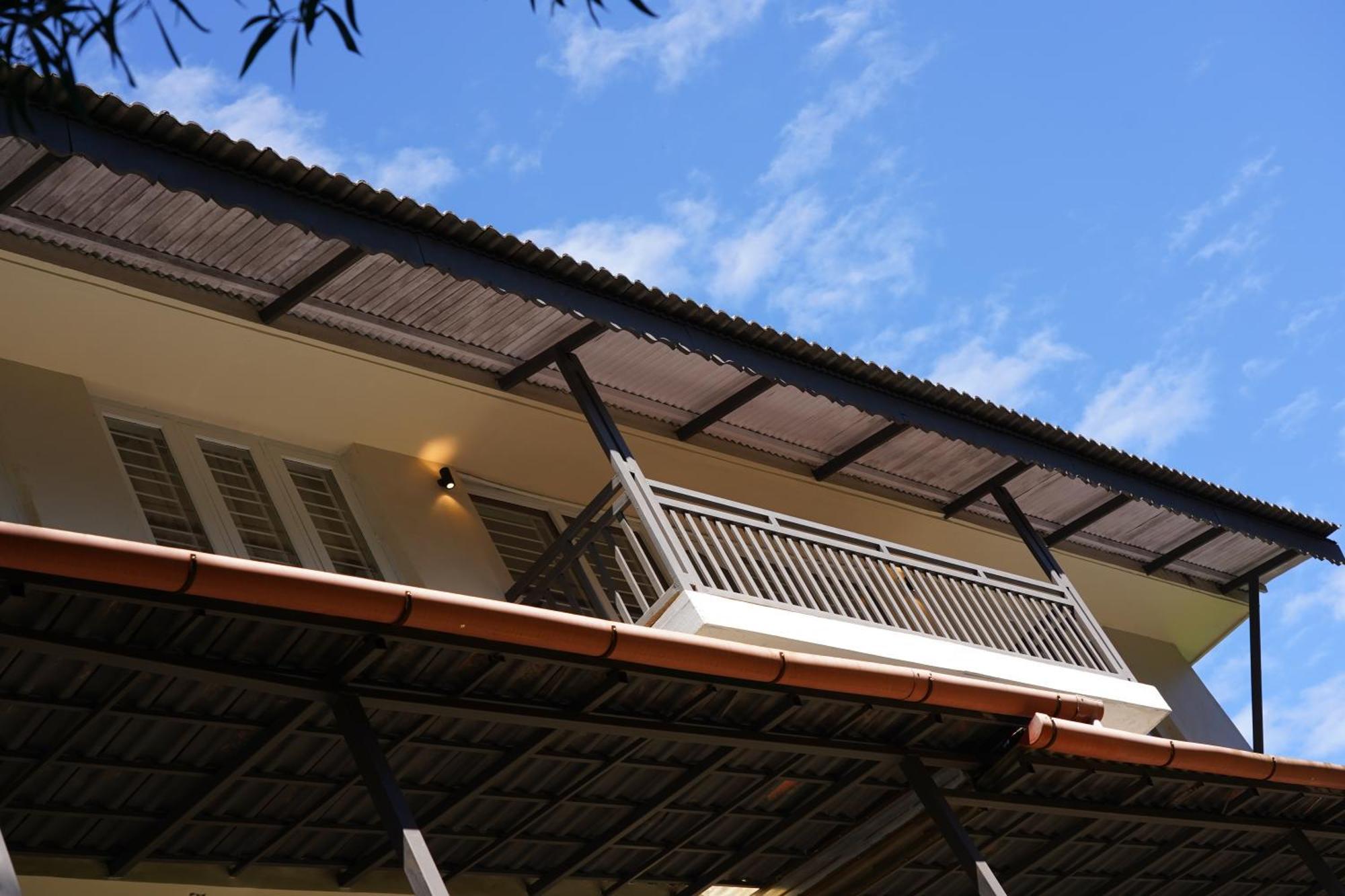 Velvet Villa *