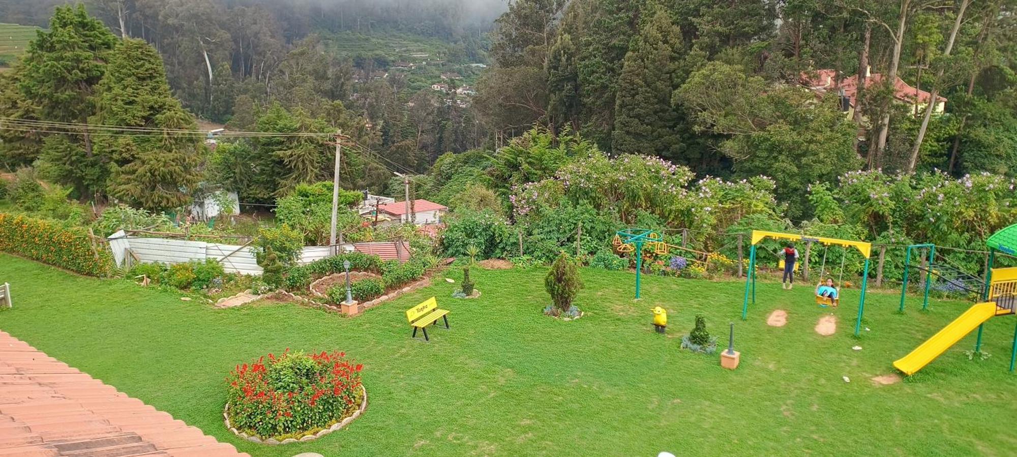 Yantra By Spree Hotel Ooty