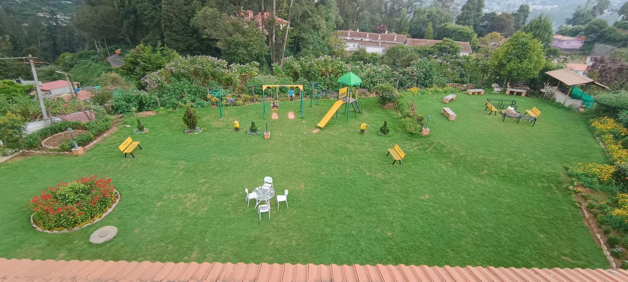 Yantra By Spree Hotel
