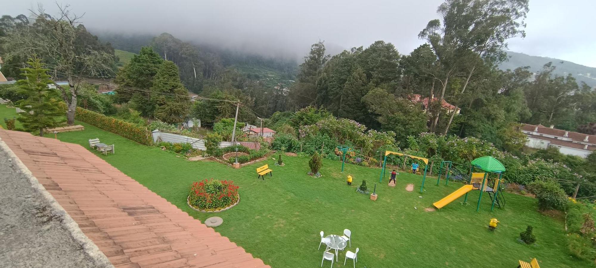 Yantra By Spree Hotel Ooty