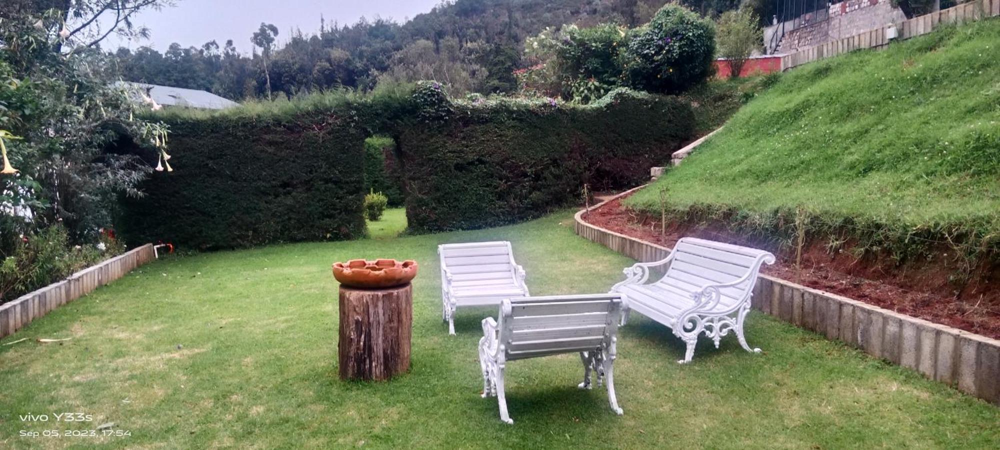 Willow Hill By Nature And Hotel