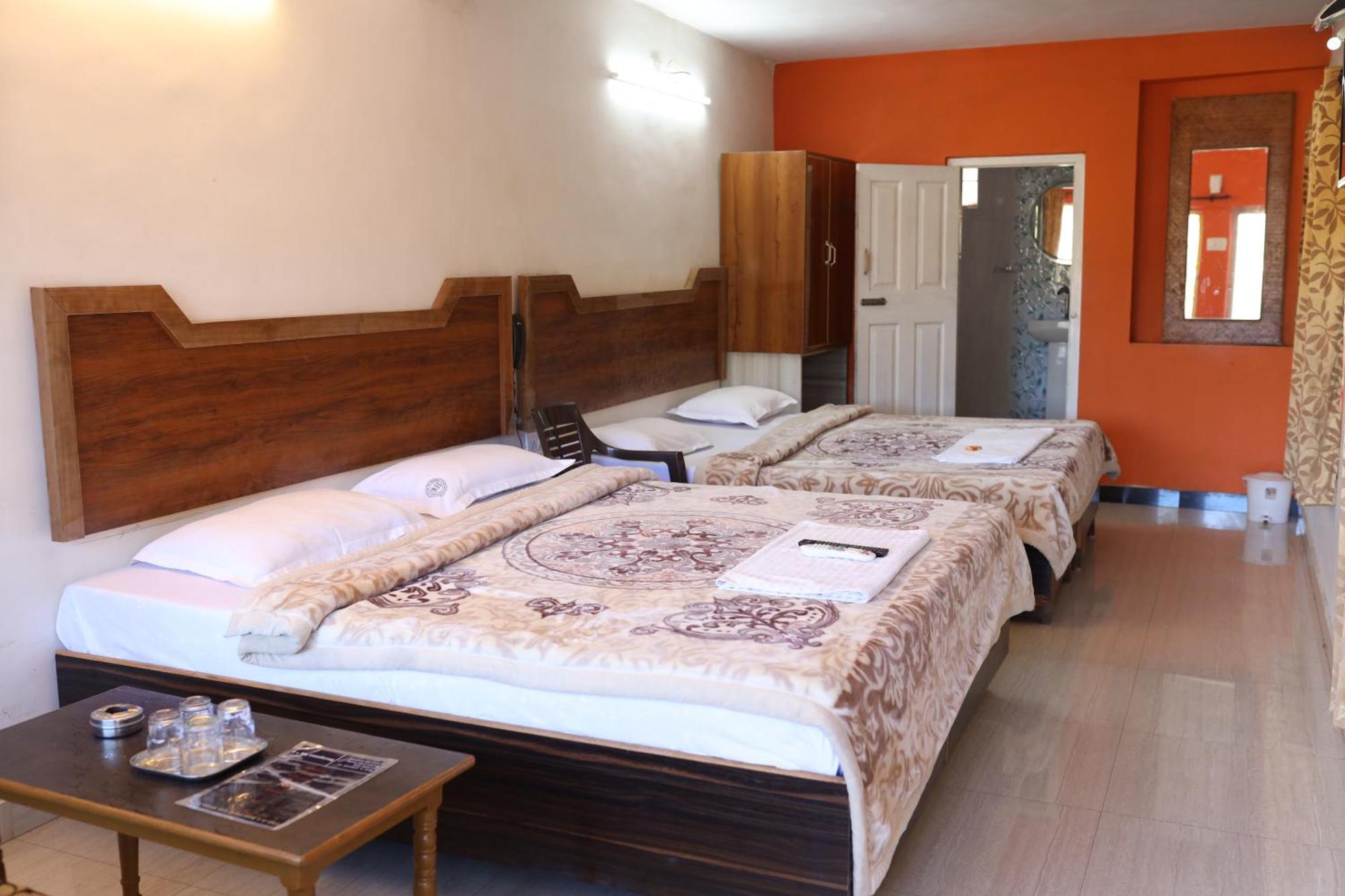 Hotel Sri Balaji 2*