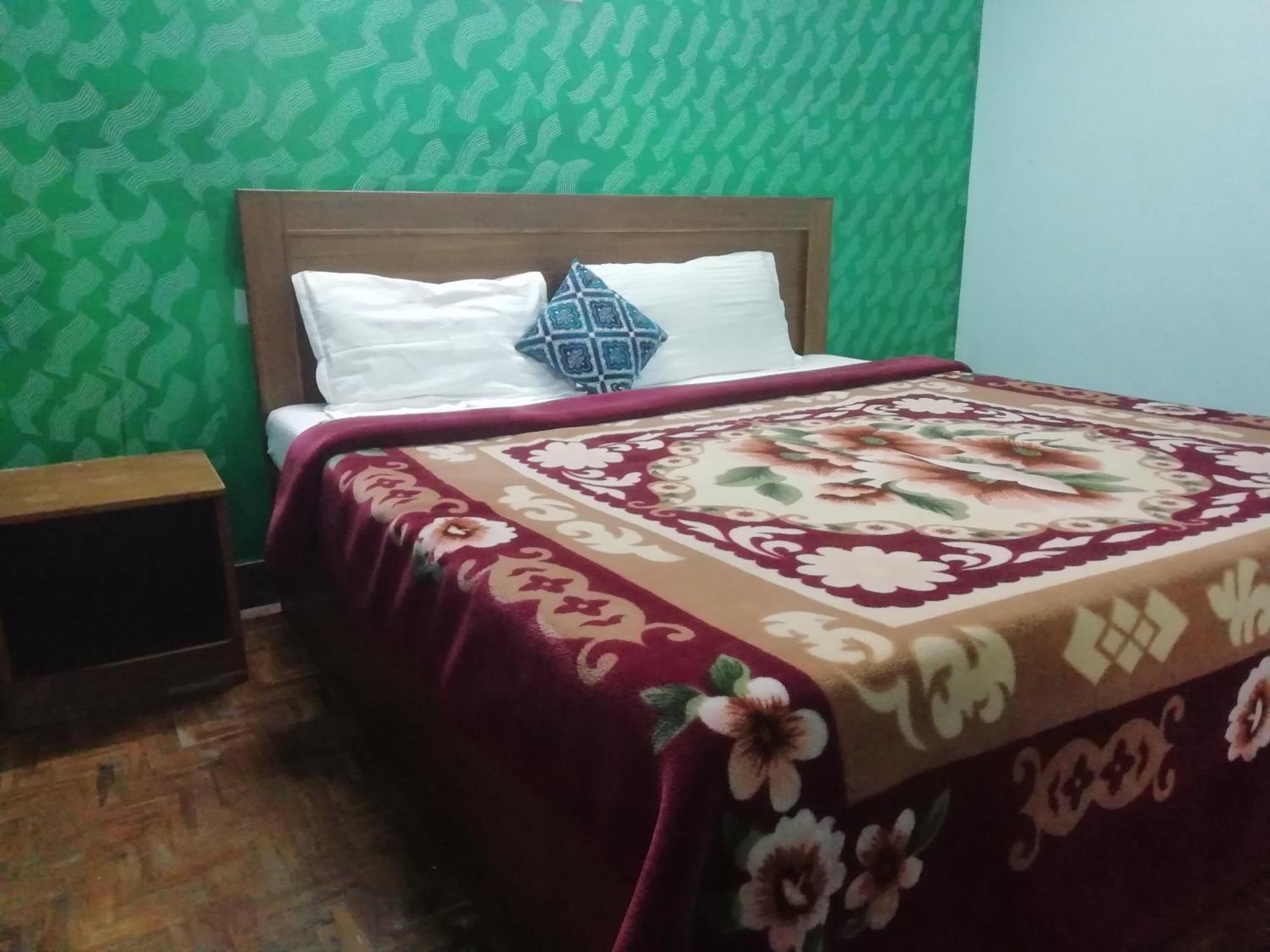 Sunstar Homestay *