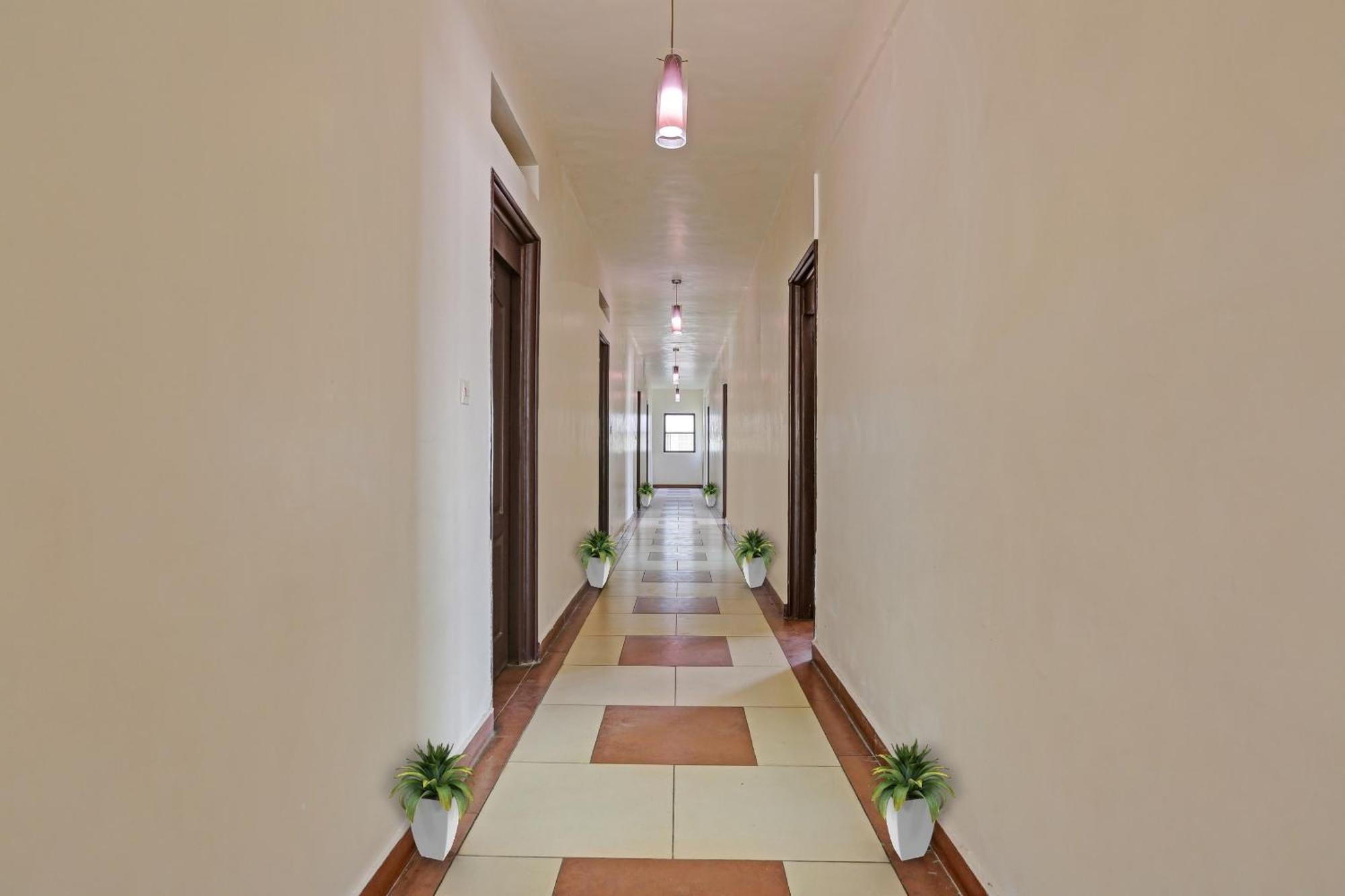 Hotel Collection O Udhagamandalam Ooty