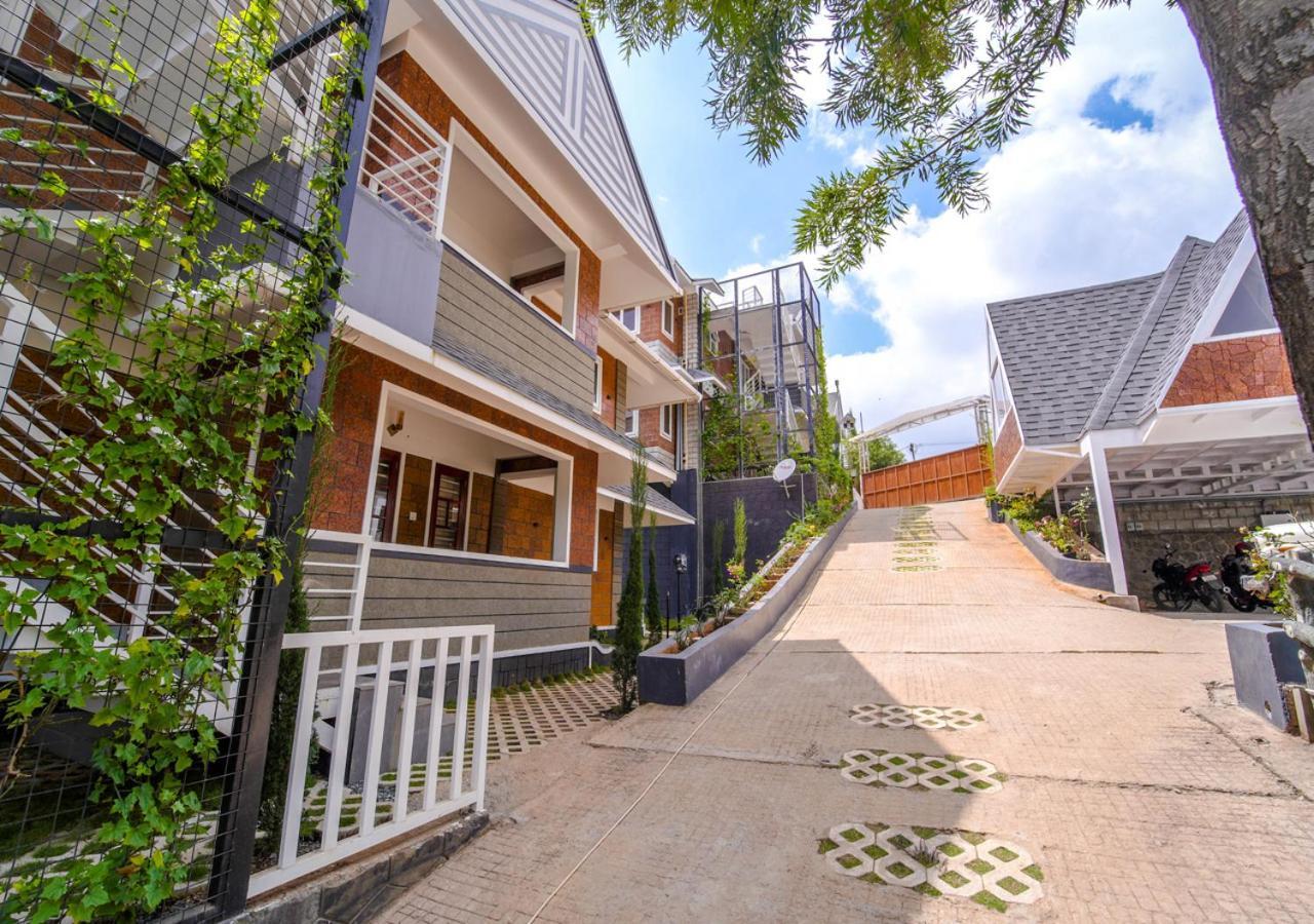 Kanavu Valley View Premium 4 Star By Voye Homes Resort *
