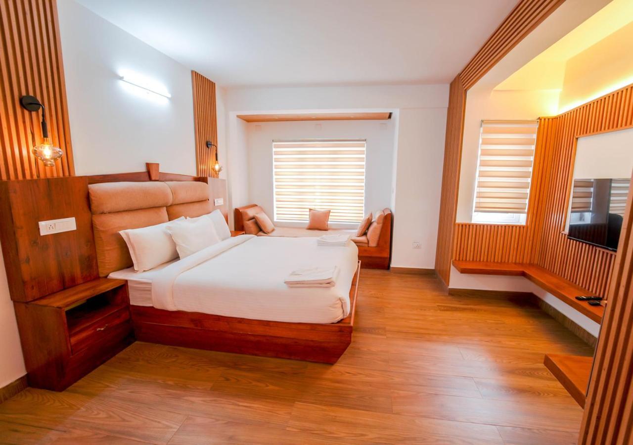 Kanavu Valley View Premium 4 Star By Voye Homes * Ooty